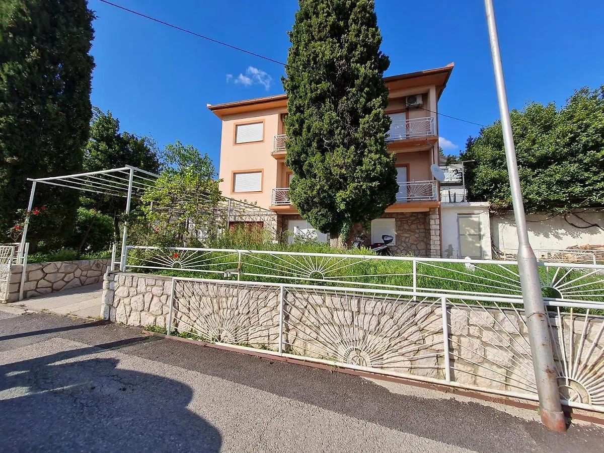 Ksenija Apartment Novi Vinodolski